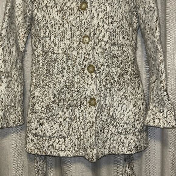 GAP Button Down Wool/Acrylic Thick Cardigan Sweater - Picture 1 of 5